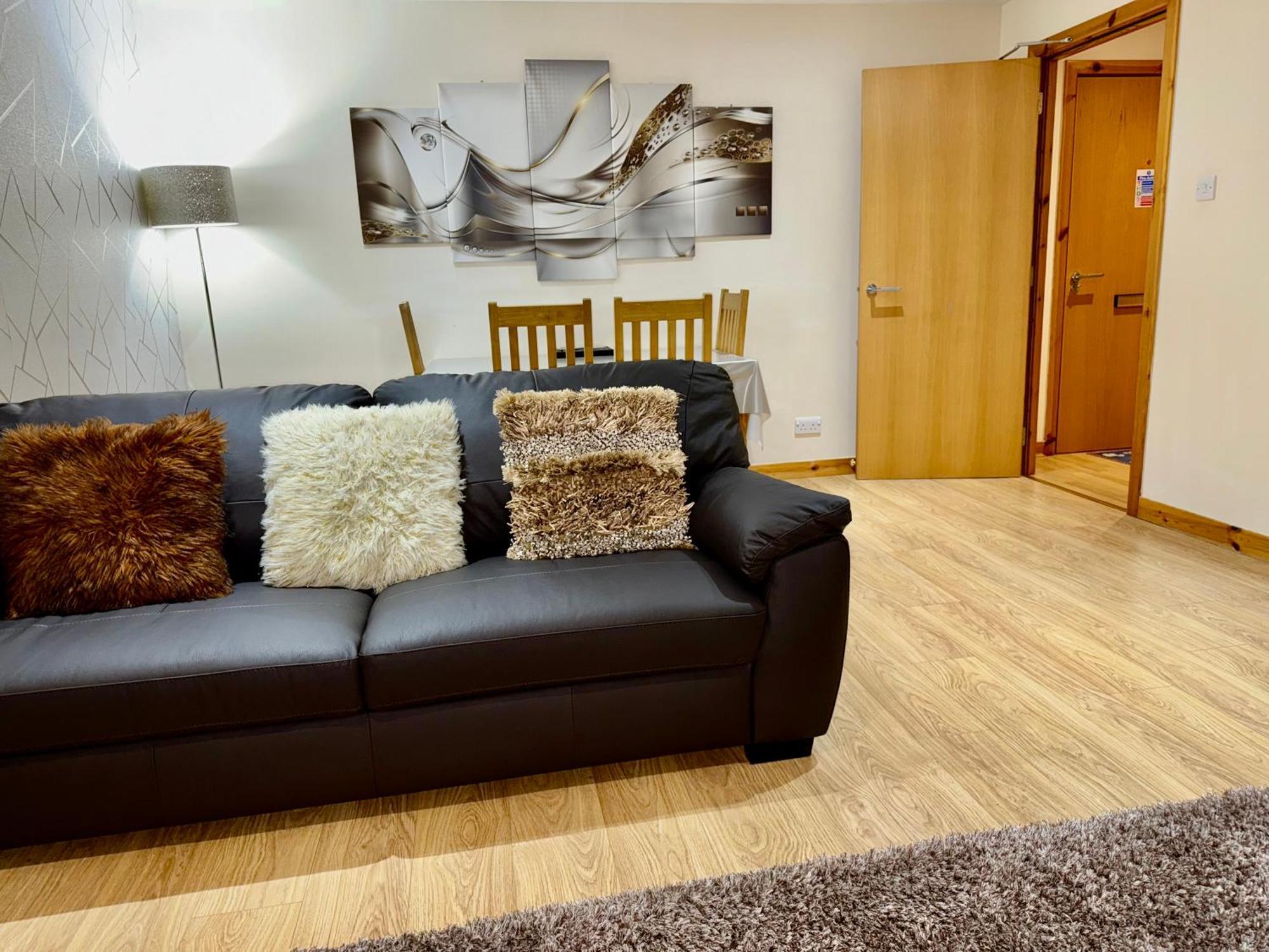 Azim And Suzi'S City Centre Apartment Inverness Eksteriør billede
